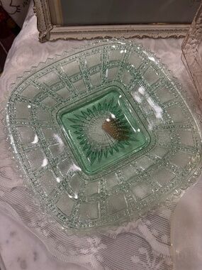 Vintage Green Pressed Glass Centerpiece Bowl